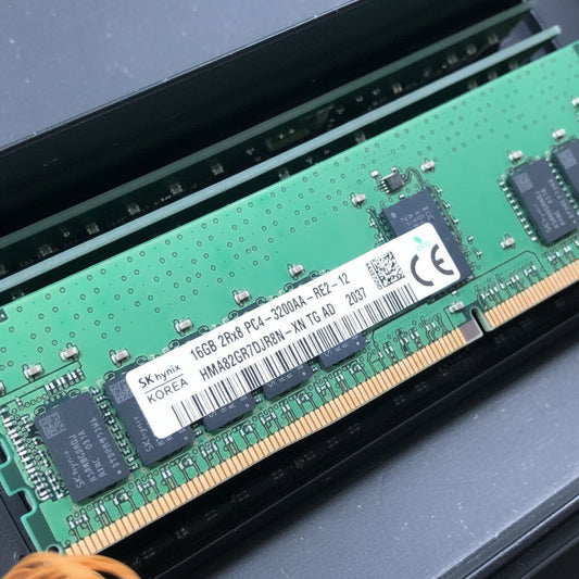 SK hynix HMA82GR7CJR8N-XN TG AD DDR4 16GB 3200MHz 2RX8 PC4-3200AA PC4-25600 Registered ECC CL22 288-Pin DIMM 1.2V Memory Module For server